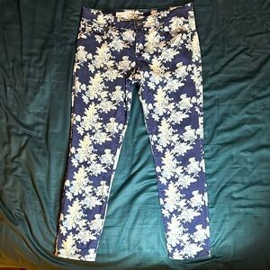 GAP Vintage Always Skinny Jeans 30R Blue Floral